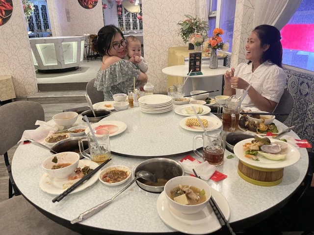 XieXìe Hotpot Dimsum - Cộng Hòa