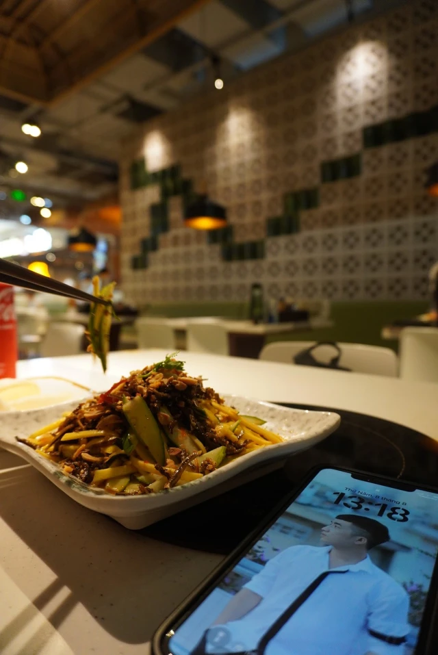 Chảo Cá - Vạn Hạnh Mall