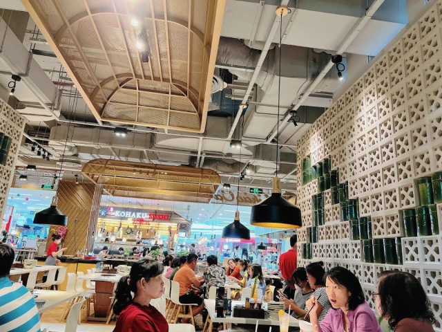 Chảo Cá - Vạn Hạnh Mall - không gian 3