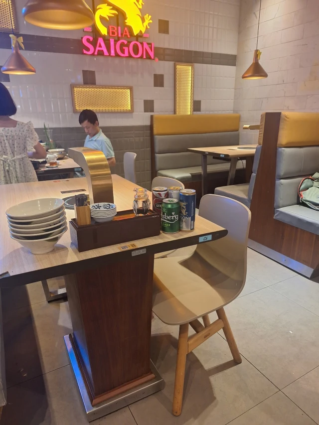 Trống Cơm - Crescent Mall - không gian 4