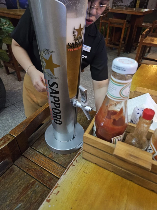 Boomerang Bistro Saigon - Tôn Dật Tiên