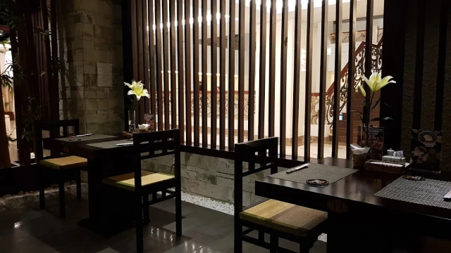 Sushi World - Tân Sơn Nhất - không gian 5