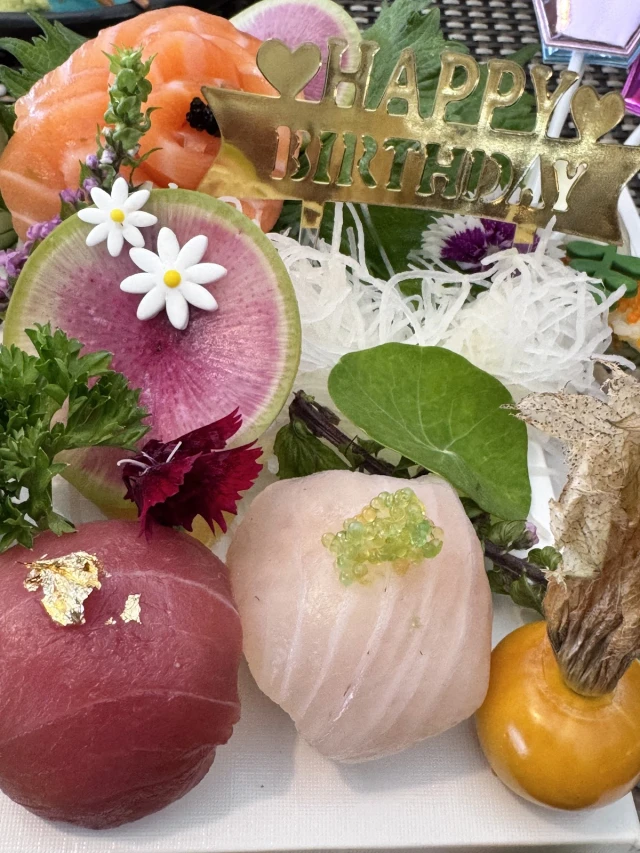Sushi World -Trần Quang Khải