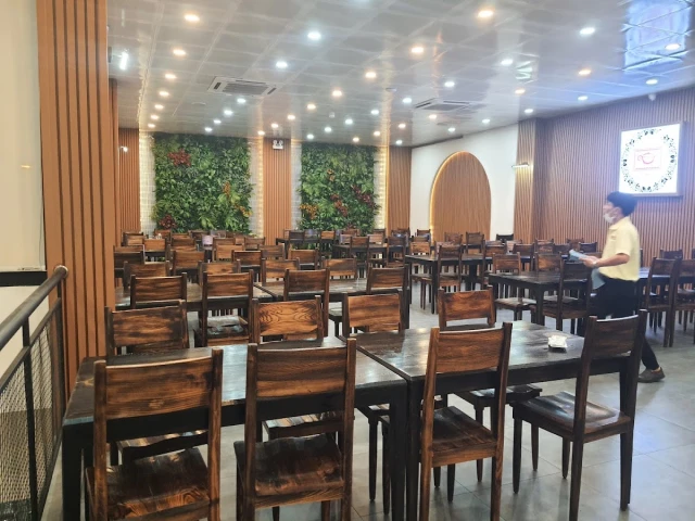 Hoàng Ty - Trần Não - không gian 3