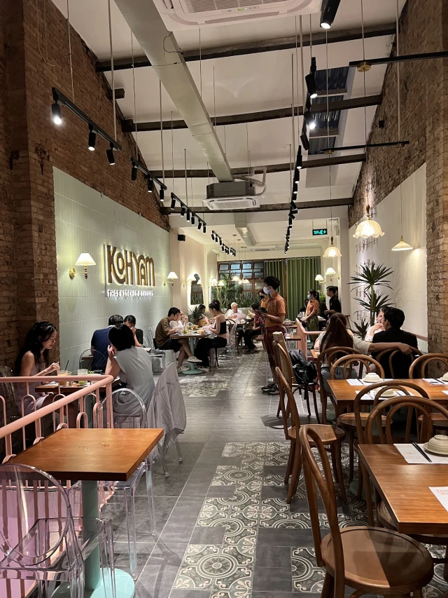 Bếp Thái Koh Yam - Hồ Tùng Mậu - không gian 1