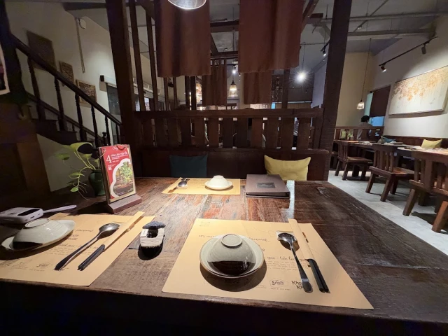 Chay Garden Vegetarian Buffet & Tea House - Thảo Điền - không gian 2