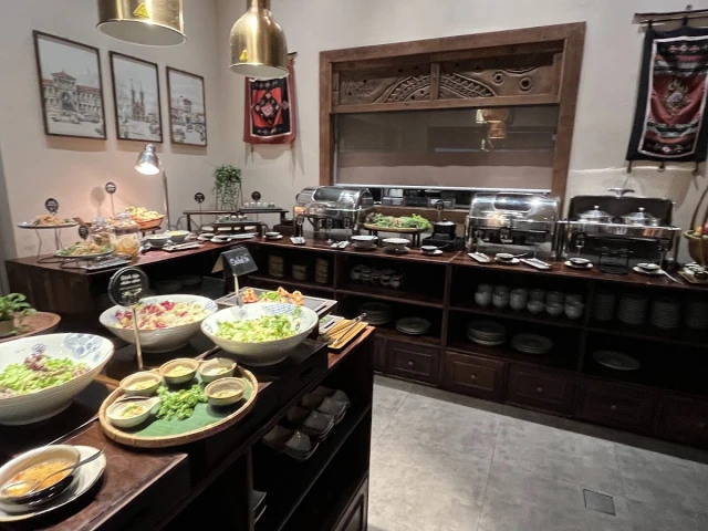 Chay Garden Vegetarian Buffet & Tea House - Thảo Điền - không gian 3