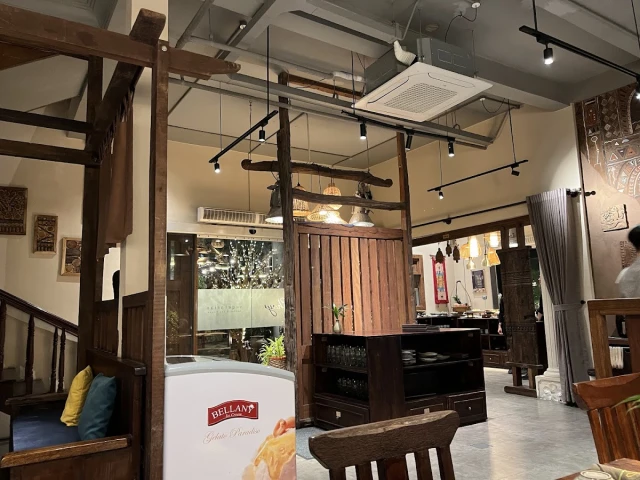 Chay Garden Vegetarian Buffet & Tea House - Thảo Điền - không gian 6