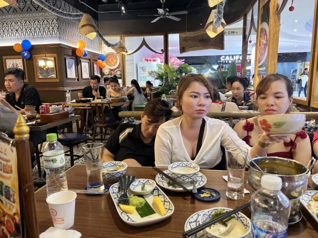 Thai Market - Giga Mall - không gian 3