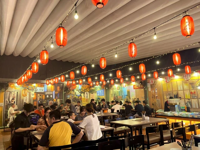 Yaki Yaki Yo - Buffet nướng lẩu băng chuyền - Tây Thạnh - không gian 1