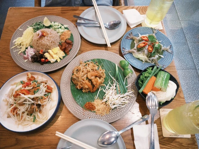 Somtam Zaap - Nguyễn Thị Minh Khai