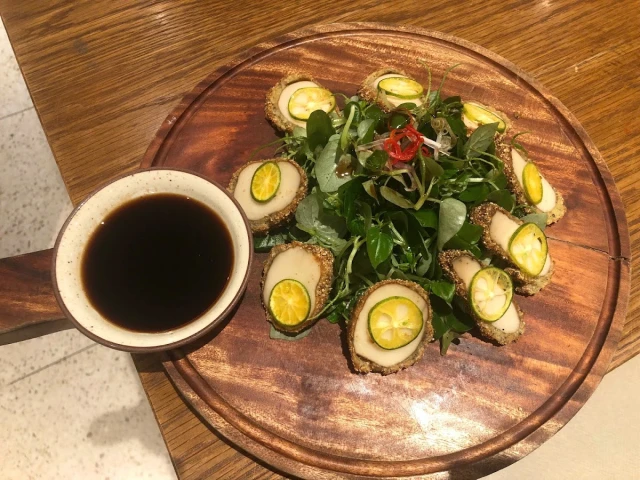 Sanité - Nhà hàng chay - Trương Quốc Dung