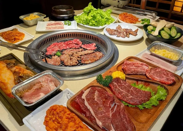 King BBQ Buffet – Crescent Mall
