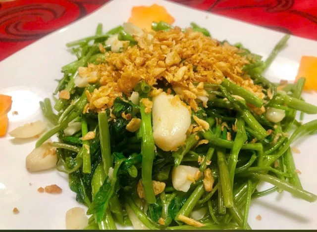 Phố 79 - 120 Sương Nguyệt Ánh