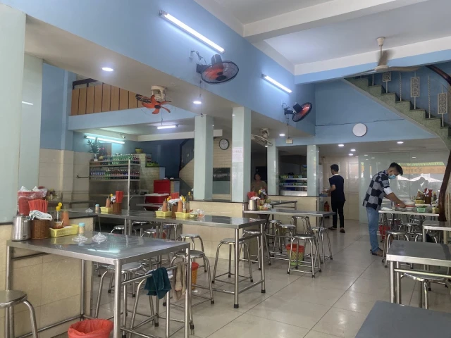 Cơm Tấm Thuận Kiều - Út Tịch - không gian 1