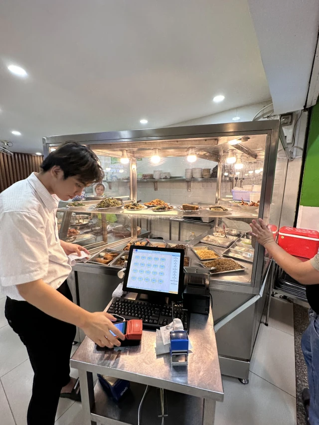 Cơm Tấm Thuận Kiều - Út Tịch - không gian 3