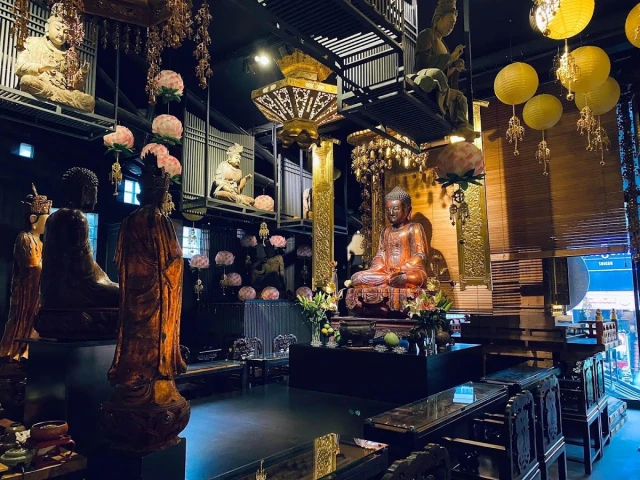 Nhà hàng Chay Phạm Nghiêm Trai Bongensai - Nguyễn Trãi - không gian 1