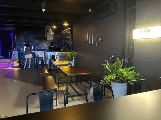 Appeal Gastro Bar - Quốc Hương - không gian 2