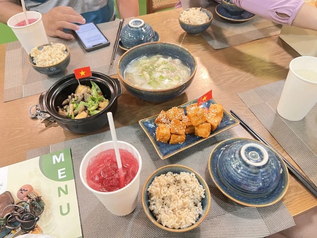 Chay Xanh - Nguyễn Trọng Tuyển