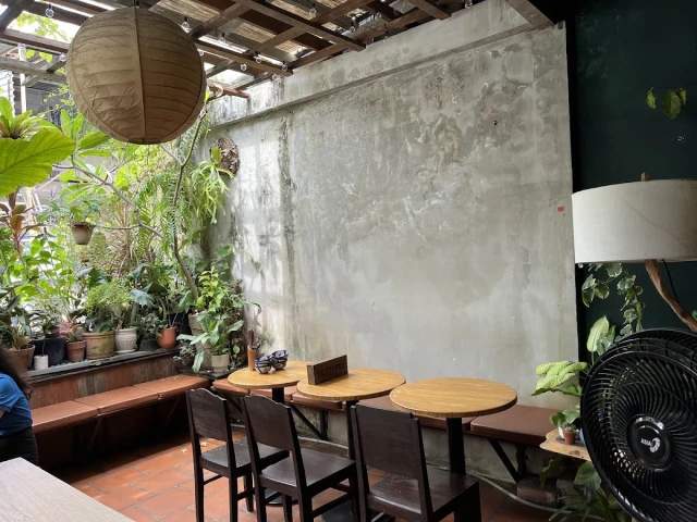 Chay Xanh - Nguyễn Trọng Tuyển - không gian 6