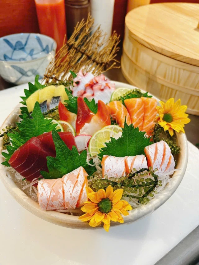 Sushi Tokyo Town - Đường số 3