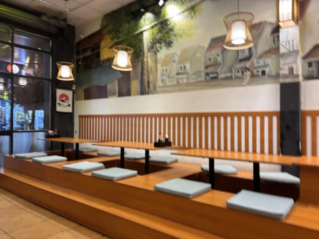 Sushi Tokyo Town - Dương Đình Hội - không gian 2