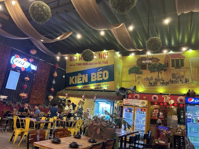 Bia Hơi Quận 7 - Kiên Béo - Đường Số 9 - không gian 3