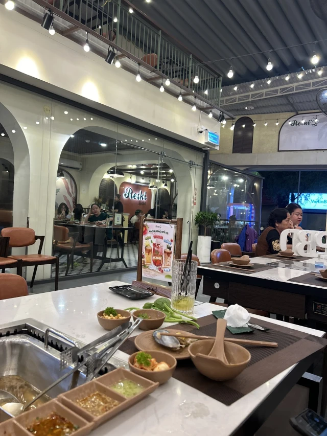 Reski Hotpot - Lê Trọng Tấn - không gian 3