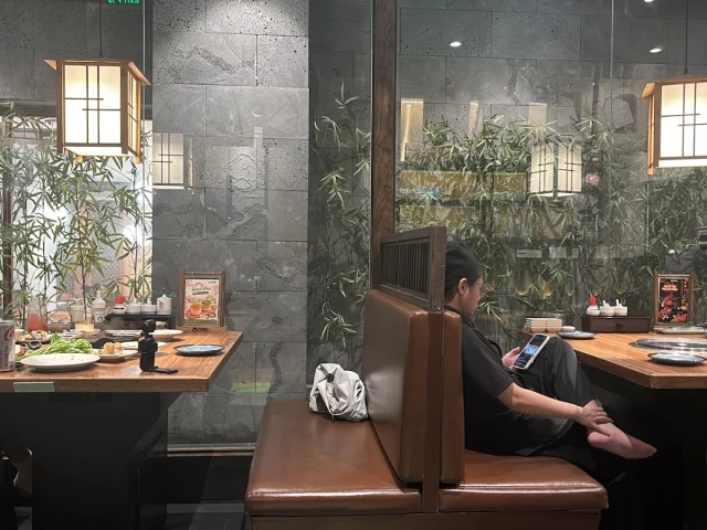 Chiba - Yakiniku Nướng Nhật Bản - Hoàng Hoa Thám - không gian 5