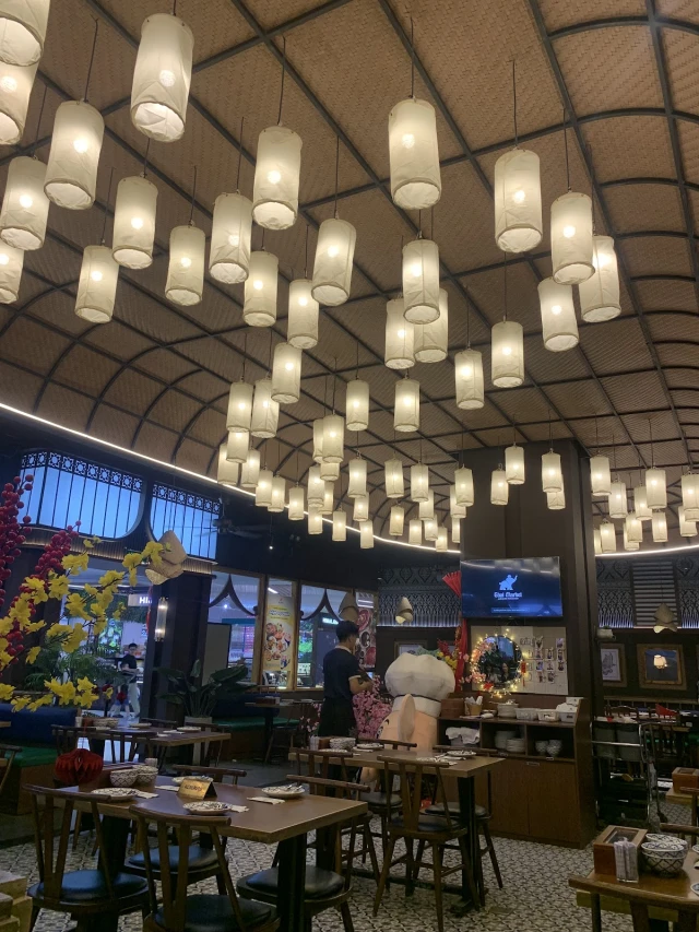 Chang - Giga Mall Phạm Văn Đồng - không gian 2