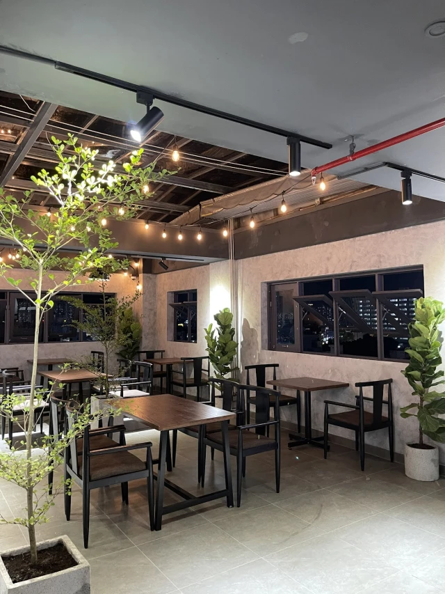 DaBee Rooftop - Nguyễn Duy Dương - không gian 5