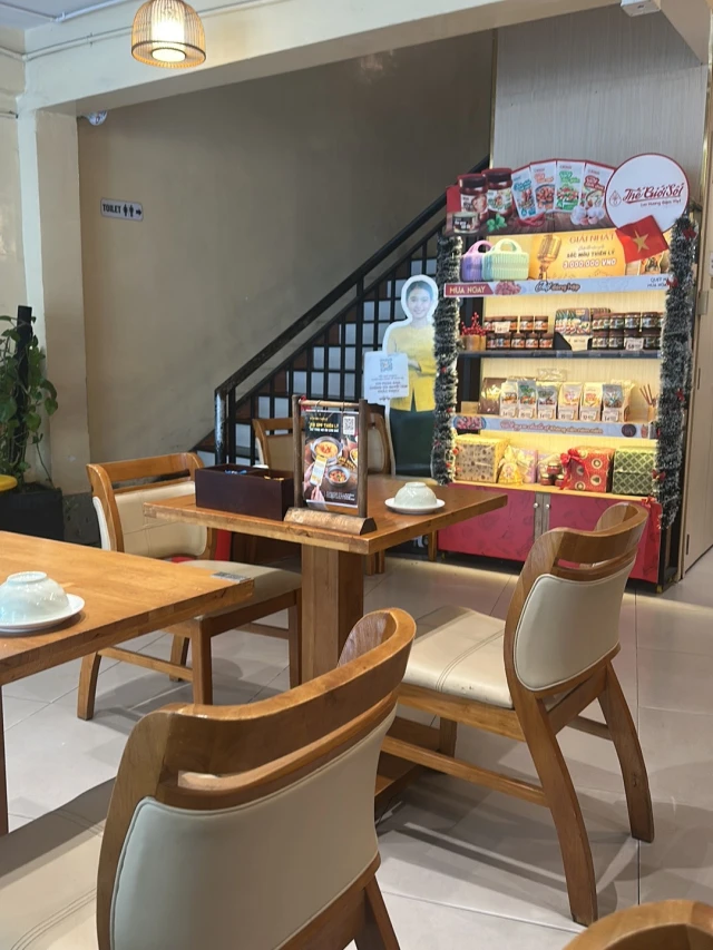 Cơm Niêu Thiên Lý - Thuận Kiều - không gian 5