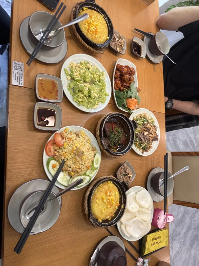 Cơm Niêu Thiên Lý - Tạ Hiện