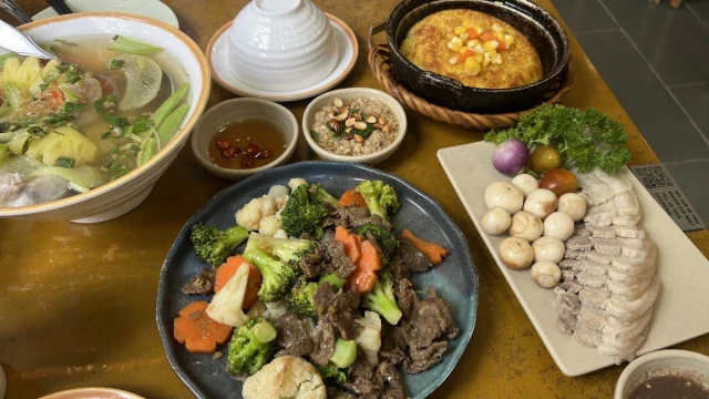 Cơm Niêu Thiên Lý - Đường Số 7