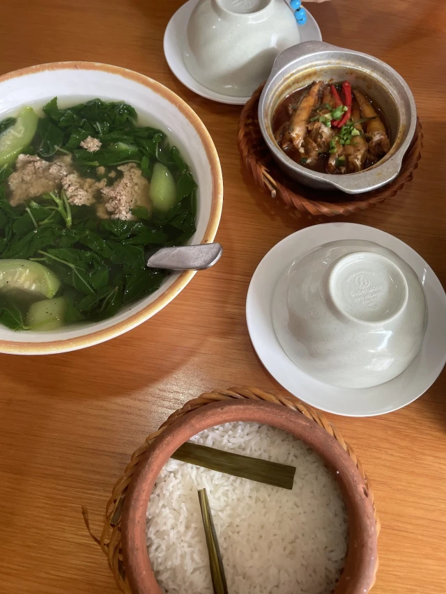 Cơm Niêu Thiên Lý - Âu Cơ