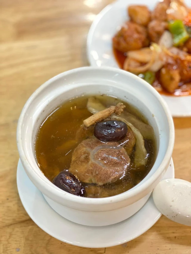 Quán Canh Ngon - Đội Cung