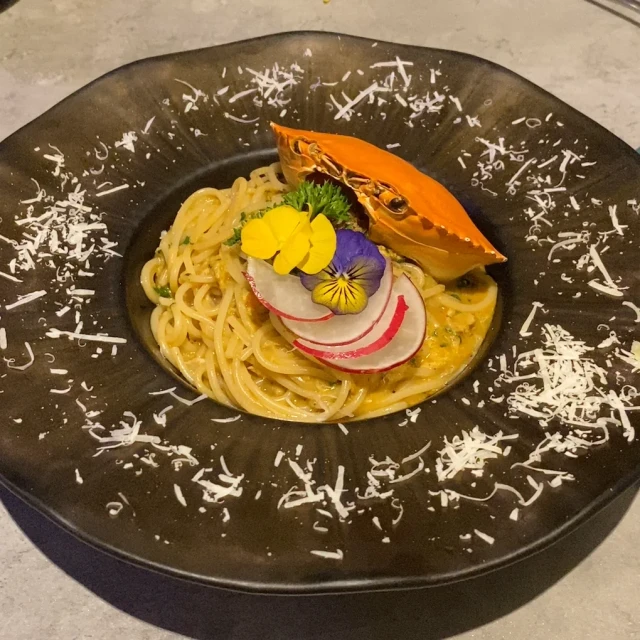 Barrio Wine & Dine - Mê Linh