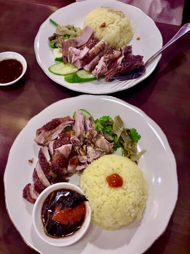 Nhà Hàng Sâm Ngọc Linh - Phố đi bộ Nguyễn Huệ