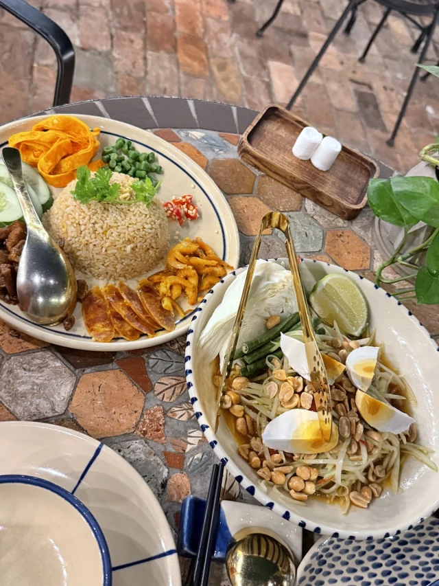 KHAP KHAP Thai Bistro - CN Võ Văn Tần