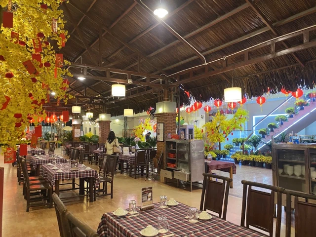 Đại Phú - Nguyễn Văn Quá, Q12 - không gian 3