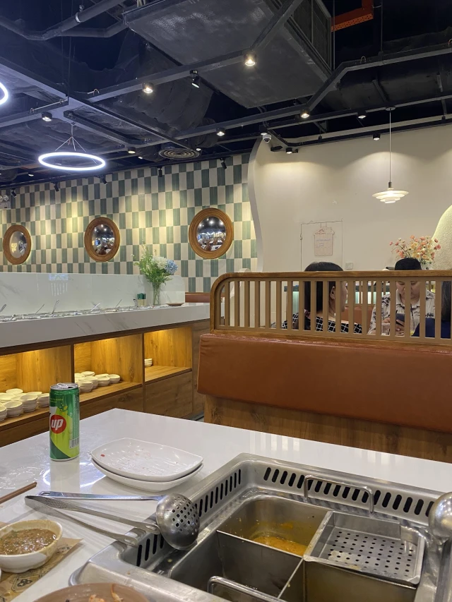 Reski Hotpot - Parc Mall - không gian 1