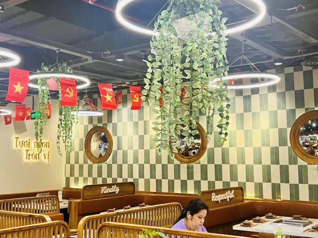 Reski Hotpot - Parc Mall - không gian 3