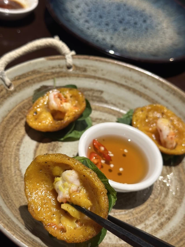 Livannah - Sips & Bites - Nguyễn Ư Dĩ