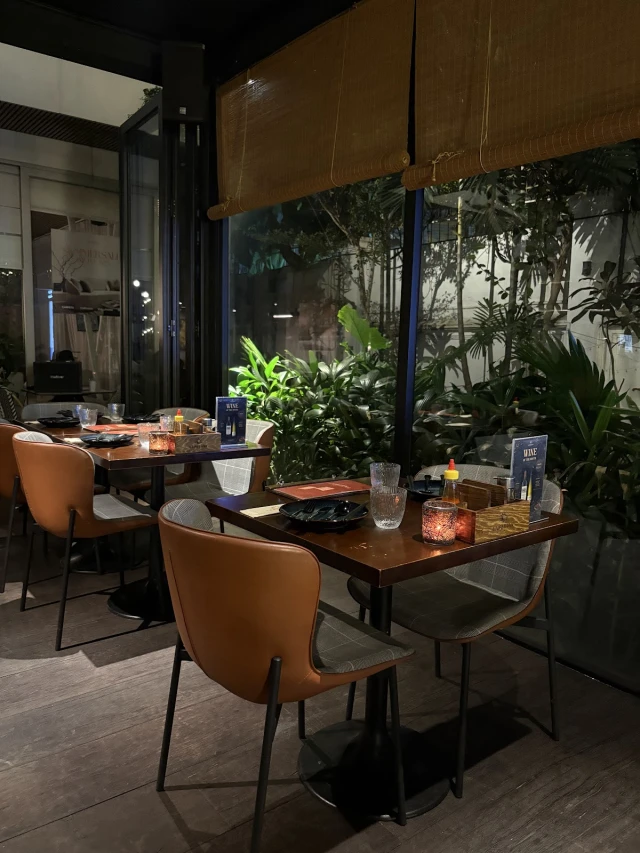 Livannah - Sips & Bites - Nguyễn Ư Dĩ - không gian 5
