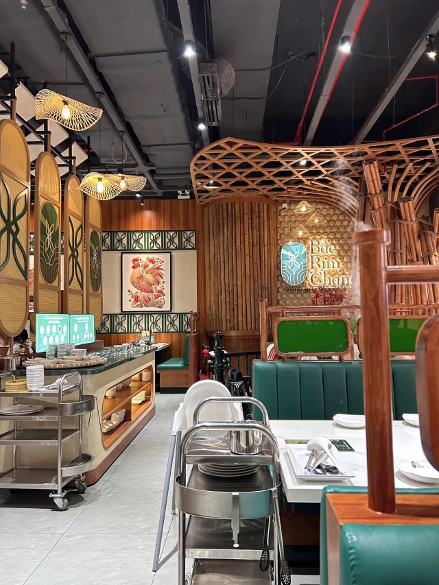Nhà hàng Bắc Kim Thang - Crescent Mall - không gian 5