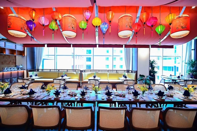 V-Senses Dining - Menas Mall Saigon Airport - không gian 1