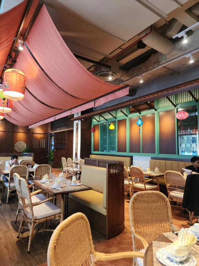 V-Senses Dining - Menas Mall Saigon Airport - không gian 5