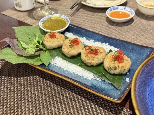 Nhà hàng Hương Lài - Võ Văn Tần