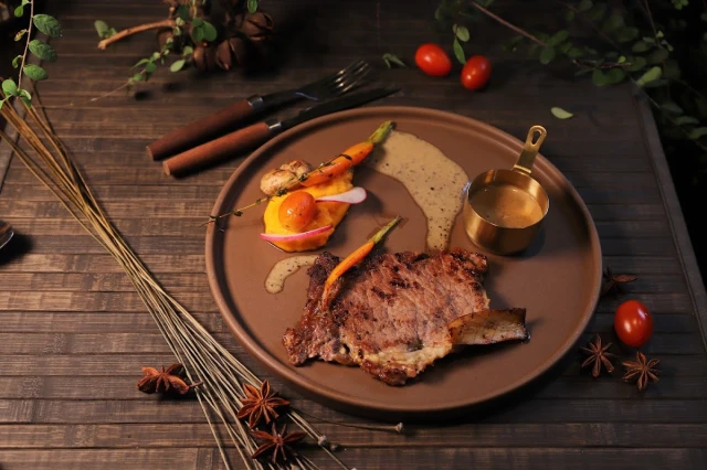6Seven Restaurant - Đường số 23