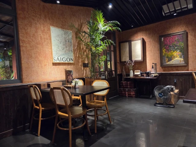 6Seven Restaurant - Đường số 23 - không gian 2